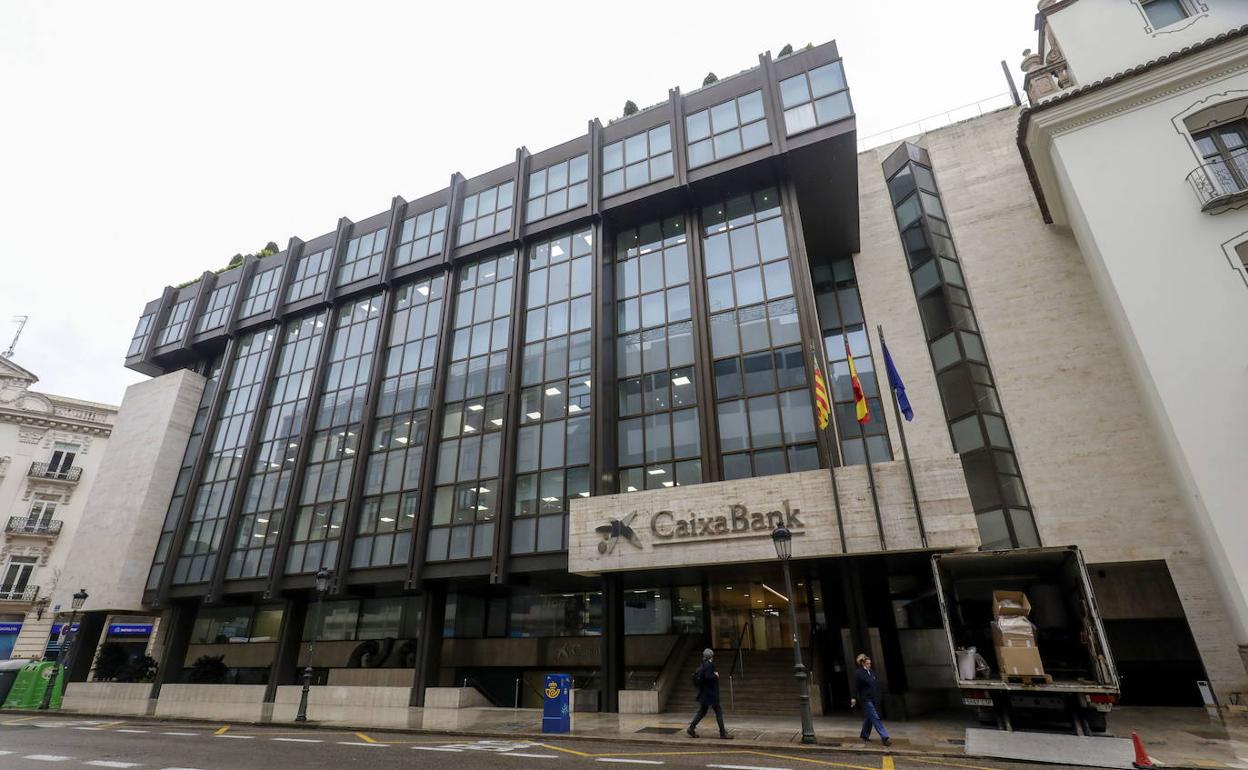 Caixabank y Fundación Bancaja lanzan ayudas de 400 000 euros para